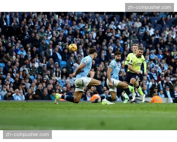 哈兰德本赛季7场轰入9球 其全能中锋演变助力曼城战术变革